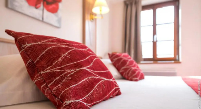 Номер Comfort Logis Hôtel De La Cloche