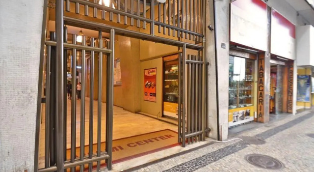 Апартаменты Reformado e silencioso studio na quadra da praia em Copacabana!