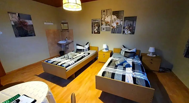 Gästehaus Weißes Lamm - MONTEURZIMMER, Buchen Sie Hotel Nordhalben Frankenwald