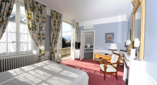 Château Hôtel, Restaurant & Spa De La Commanderie, Забронировать Курортный отель Курортные отели Овернь-Рона-Альпы, Курортный отель