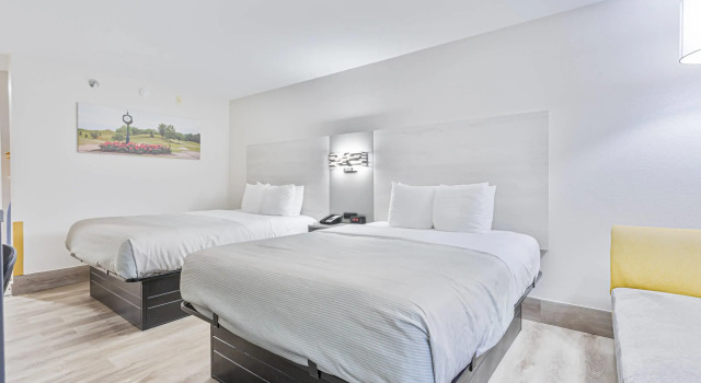 Четырёхместный номер Standard Quality Inn Prattville I-65