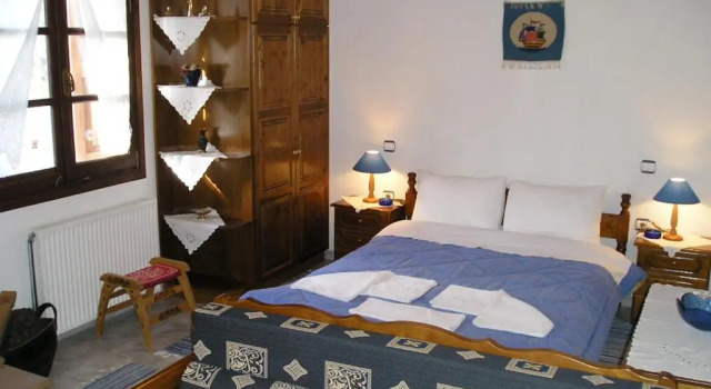 Studio next to the main Square, Book Hotel Zagora 