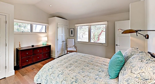 1515LRCO - 1 Br Cottage