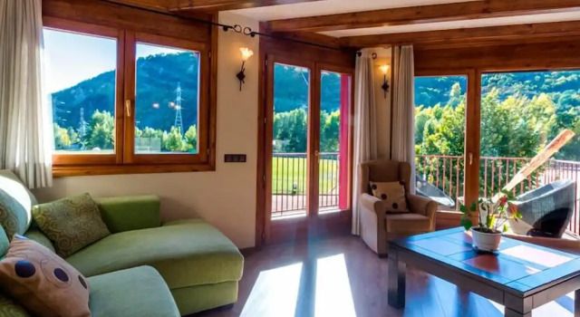 Четырёхместный номер Standard Hotel Flor De Neu