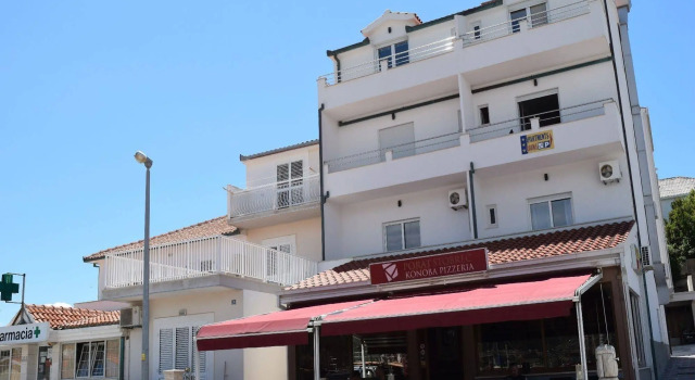 Rooms and Apartments Porat, Buchen Sie Ferienwohnung Hotels in Split mit Frühstück, Frühstück