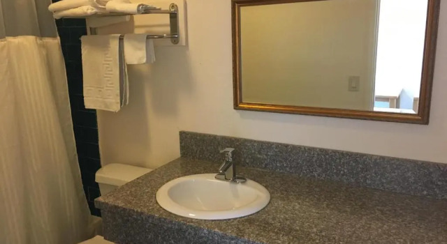 Номер Standard Budget Inn Motel