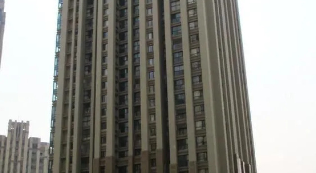 Xi Ri Apartment Hotel- Kunming, Rezerwuj Apartament Hotele w Kunming z parkingiem, Parking
