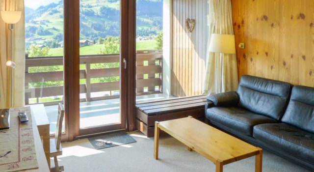 Acletta (Utoring) 8010, Book Hotel Disentis 
