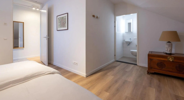 Breathtaking Penthouse Views, Book Apartment Kamperland 