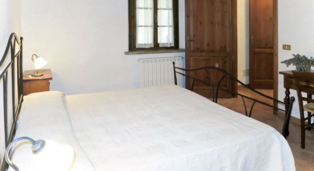 Tortora (Psn125), Varaa Hotelli Santa Luce Toscana