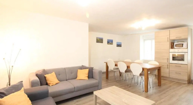 Appartement Mont-Dore, 5 pièces, 10 personnes - FR-1-608-27