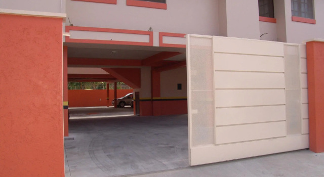 La Alhambra Apart Hotel