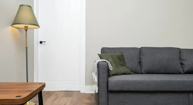 2 Bedroom Flat - Free Parking