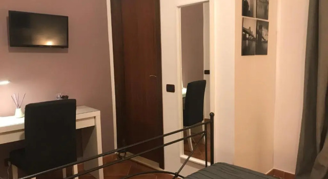Holiday Rooms Portale Pirrera, Забронировать Отель Отели в центре Модика, в центре