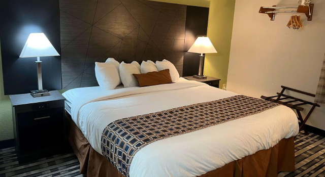 Люкс Deluxe Sleep Inn Champaign North - Urbana