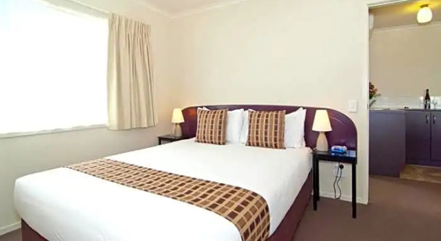 Люкс с 2 комнатами BKs Pioneer Motel