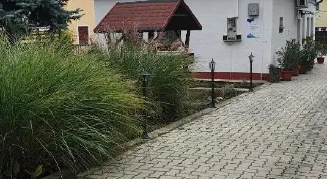 Ruttkai Vendeghaz, Reservar Hotel Szekesfehervar Fejer