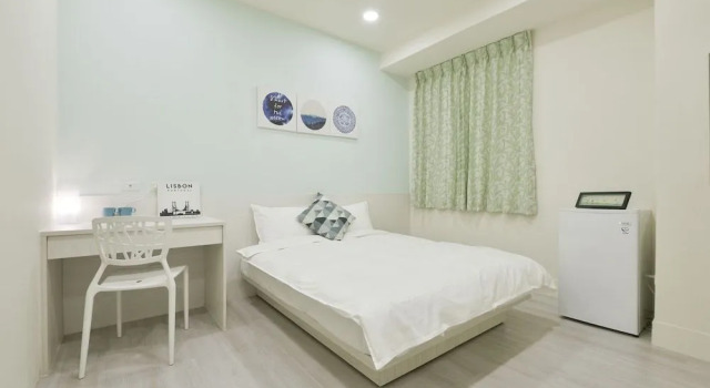 Yizhong Staycay