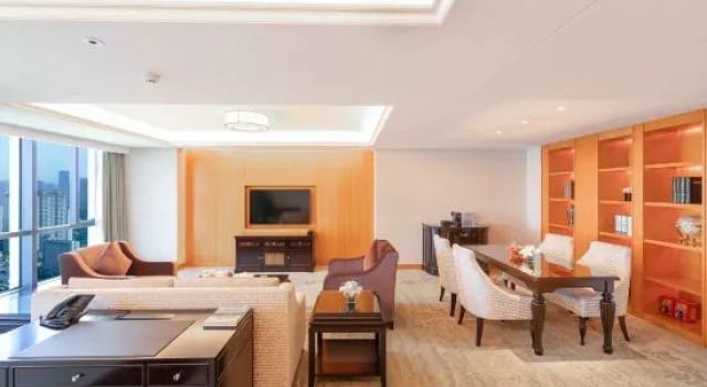 Люкс Executive с видом на море LN Garden Hotel, Zhanjiang