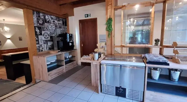 Hotel am Park, Varaa Hotelli Bad Brueckenau 