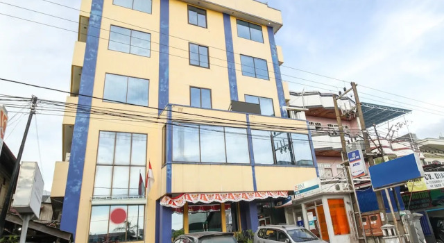 Airy Lingkas Ujung Yos Sudarso 7 Tarakan, Rezerwuj Hotel Tarakan 