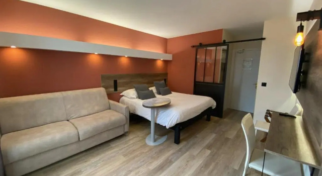 Трёхместный номер Hôtel Le Lichen De La Mer