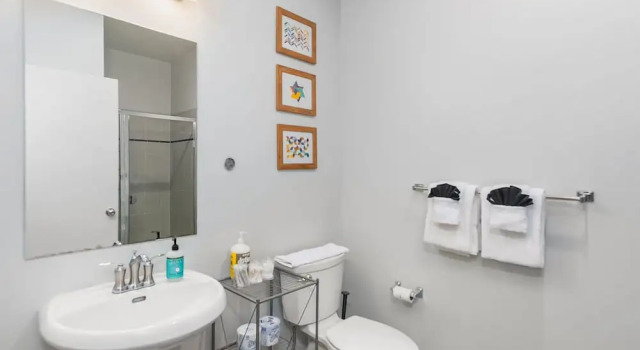 Апартаменты Classic The Corner Nest at Belltown