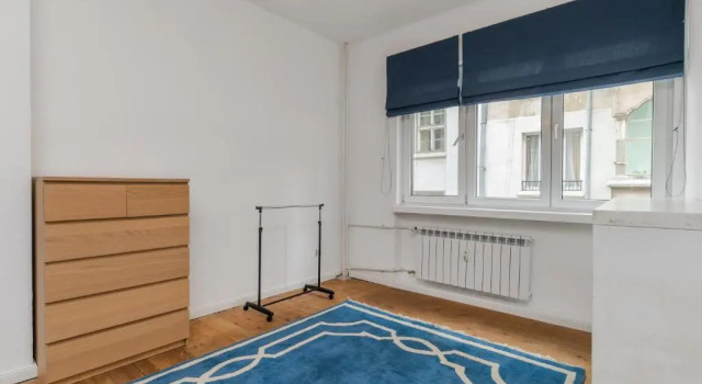 That 70's Apartment ~ Top Center with Balcony, Забронировать Апартаменты/квартира Апартаменты Софии, рядом с Королевский дворец, Апартаменты/квартира