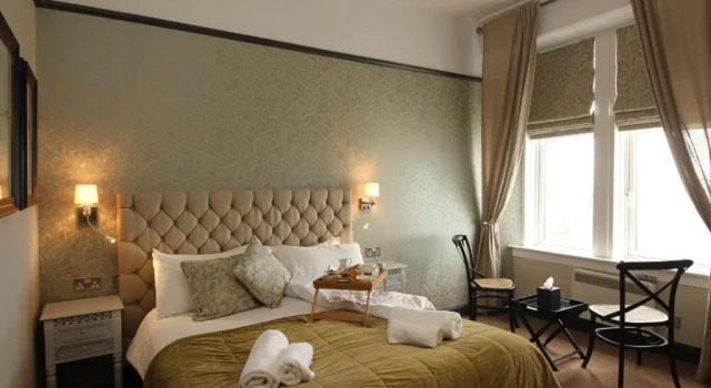 Номер Superior West Highland Hotel