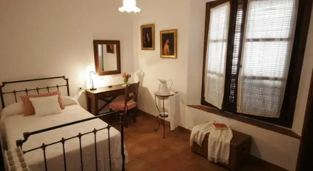 Casa Rural Azait, Reservar Hotel Posadas Madrid