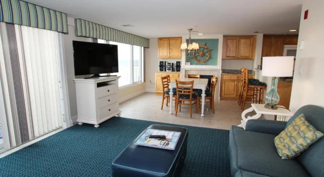 Люкс Deluxe Ocean Club on Smugglers Beach