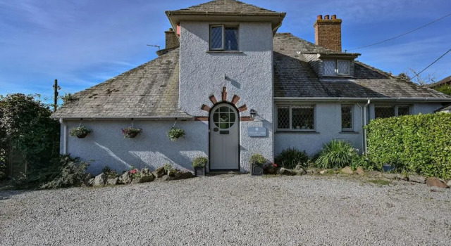 Halwell Lodge