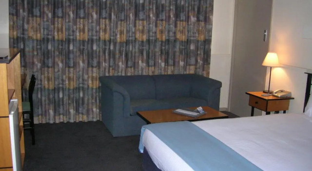 Standard Dreier Zimmer Overlander Hotel Motel