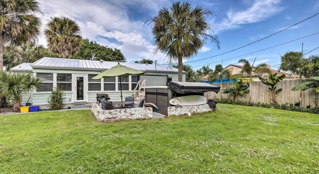 West Palm Beach Bungalow w/ Shared Backyard, Rezerwuj Dom wakacyjny West Palm Beach Palm Beach County