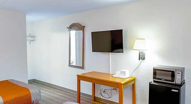 Четырёхместный номер Standard Motel 6-Cincinnati, OH