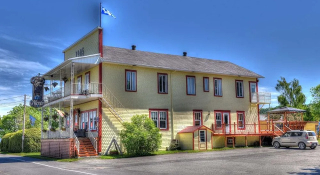 Gîte Grand-Père Nicole, Rezervovat Hotel Val-Brillant 