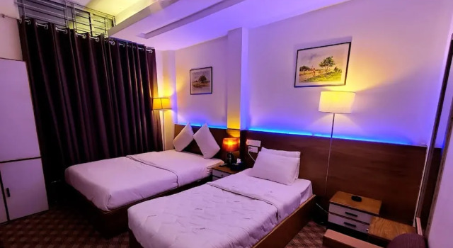Hotel Holy City BD