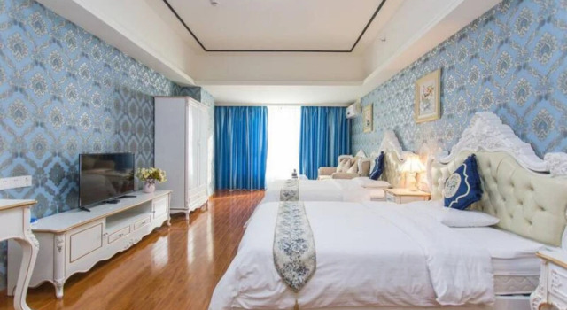 Kaimi Theme Apartment Hotel