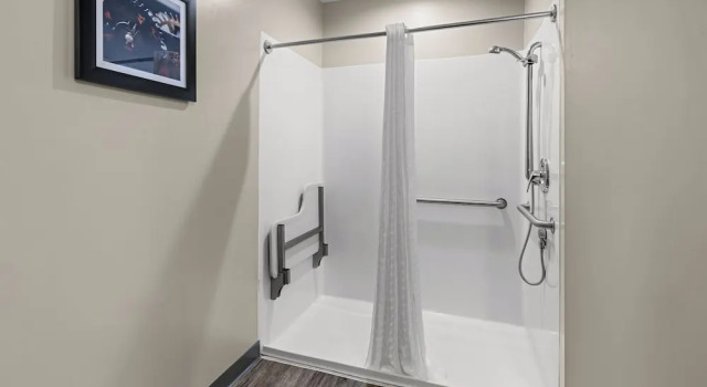Четырёхместный номер Standard The Mulberry Hotel