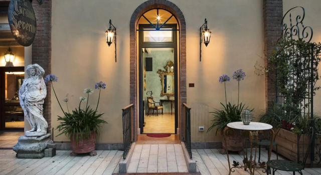 Corte Rosantico, Book Guesthouse Bussolengo Veneto