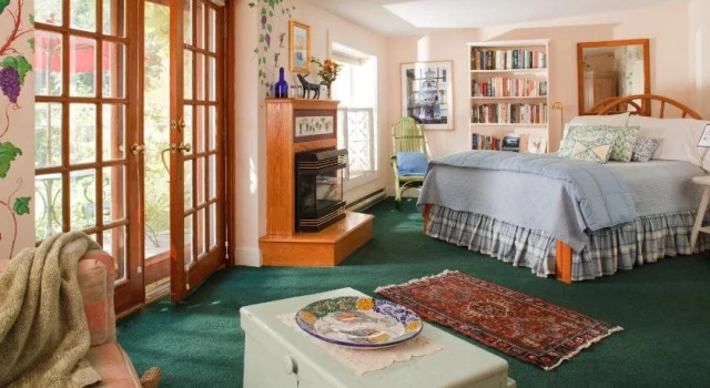Bufflehead Cove Inn