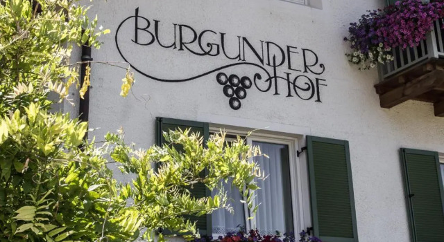 Burgunderhof, Забронировать Отель Ора Oltradige - Bassa Atesina
