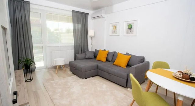 Amazing Apartament with Garden / Bucharest Airport Henri Coanda, Rezerwuj Apartament Hotele w Ilfov z parkingiem, Parking