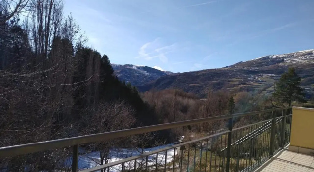 Апартаменты с 2 комнатами Magnífic apartament de muntanya amb encant a la Vall Fosca. Tranquil.litat i natura. Bones excursións.
