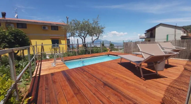 Casa Bruna, Book Hotel Hoteller i Pimonte med pool, Swimmingpool