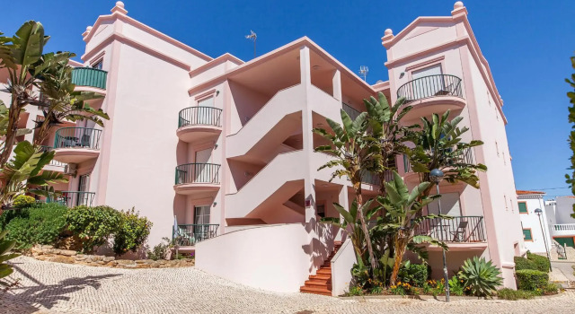 B73 - Luz Sun Holiday Apartment, Rezerwuj Apartament Hotele w Algarve z parkingiem, Parking