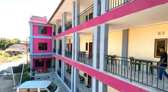 Hotel FX 72 Labuan Bajo