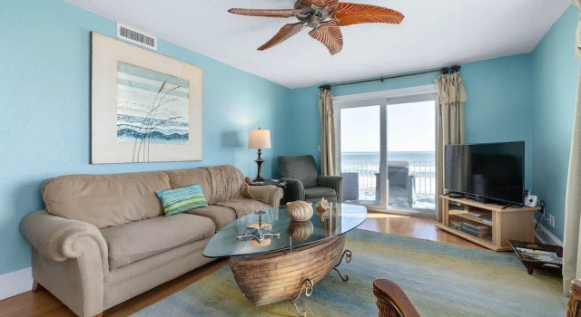 Oceanfront 2 bed 2 Bath Condo New Smyrna Beach, Забронировать Апартаменты/квартира Нью-Смирна-Бич Daytona Beach Area, рядом с Парк 27 Авеню