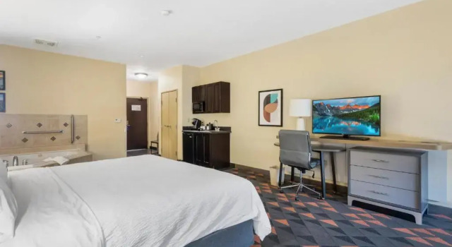 Номер Standard Holiday Inn Hotel & Suites Waco Northwest by IHG