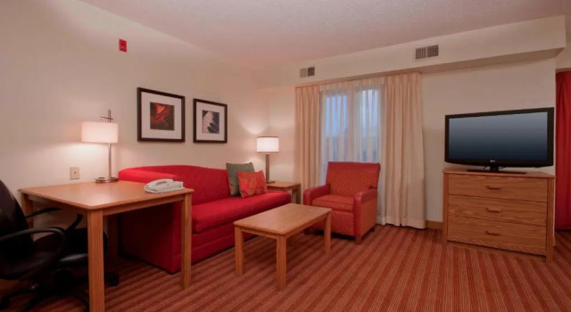 Люкс Residence Inn by Marriott Davenport